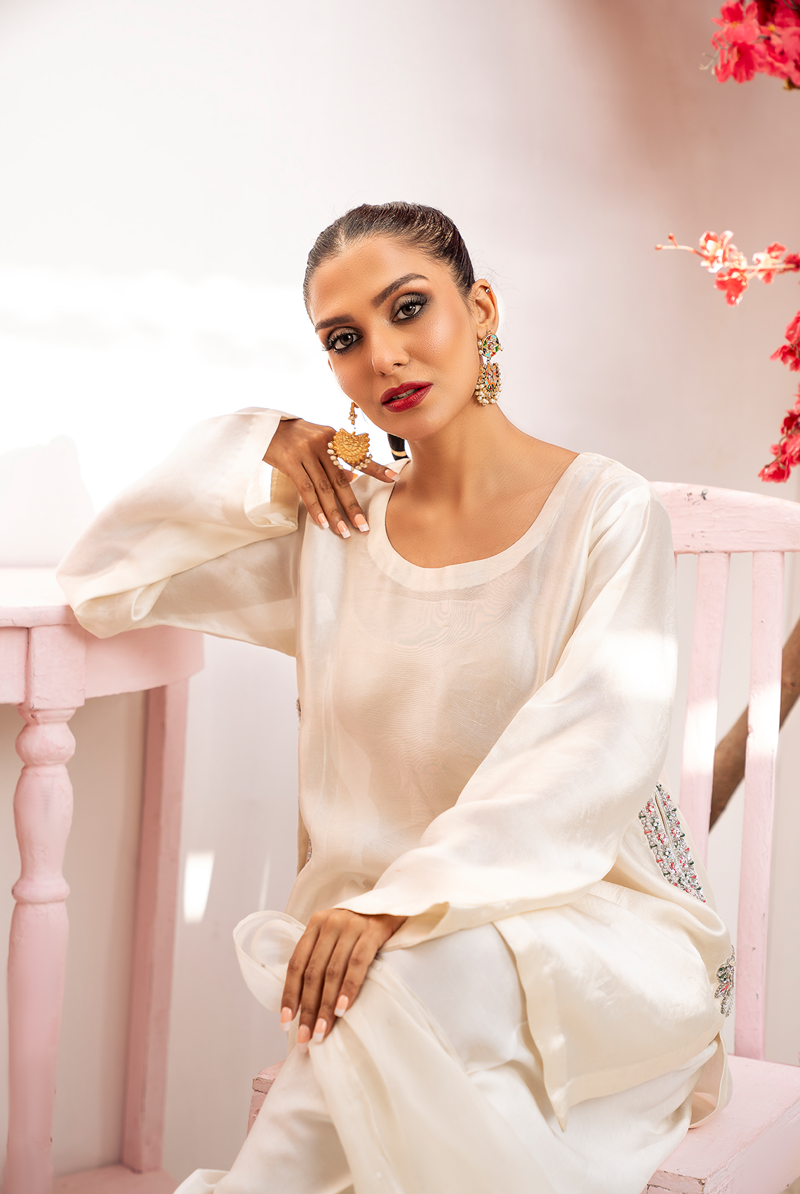 Ivory Elegance